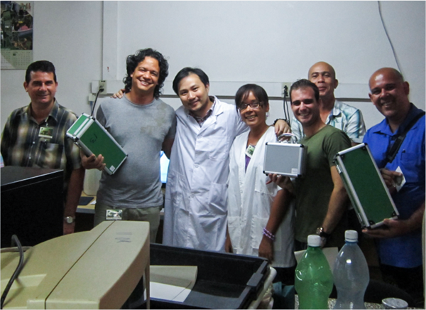 托普云農(nóng)與海外公司高層、技術(shù)研發(fā)人員進(jìn)行交流合作3